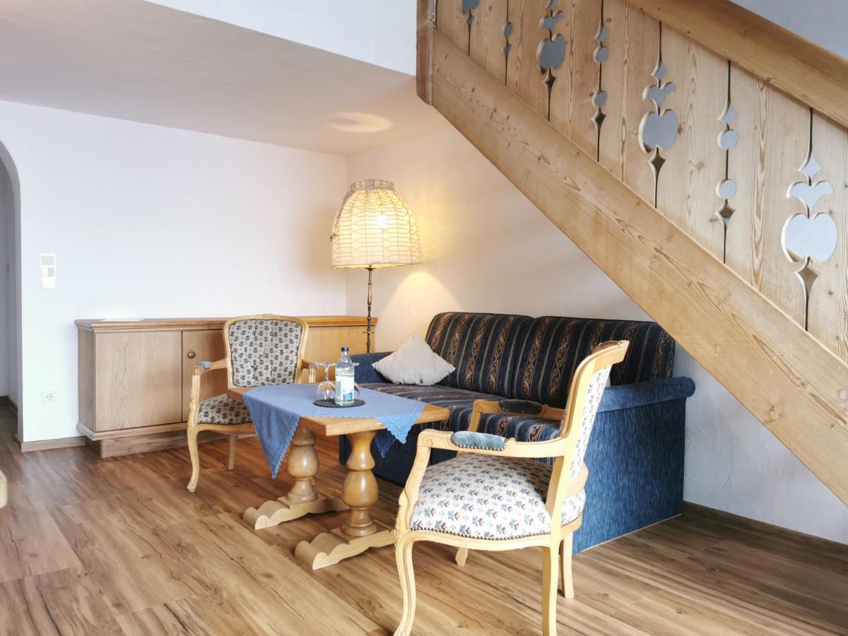 Gasthof & Hotel Zur Post Wallgau Extérieur photo