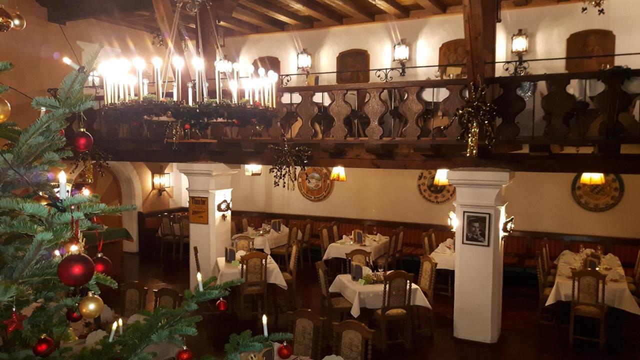 Gasthof & Hotel Zur Post Wallgau Extérieur photo